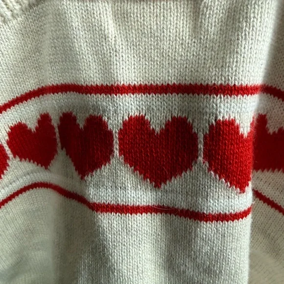 NWT Cat & Jack Red and Cream Heart Baby knit Romper 0-3 month - Picture 5 of 6